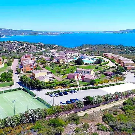 Club Baia Aranzos 호텔 골푸아랑시