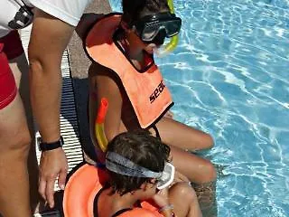 Club Baia Aranzos 호텔 4*