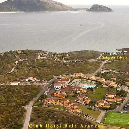 Club Baia Aranzos 호텔