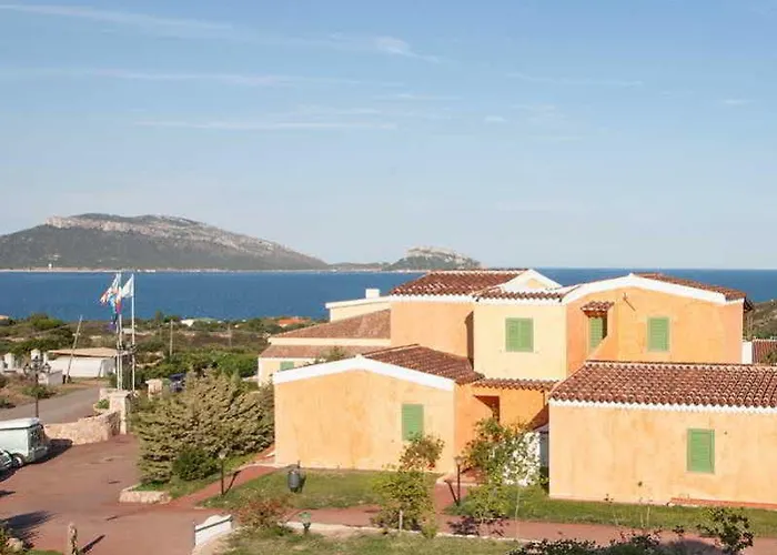 Hotel Club Baia Aranzos 4*